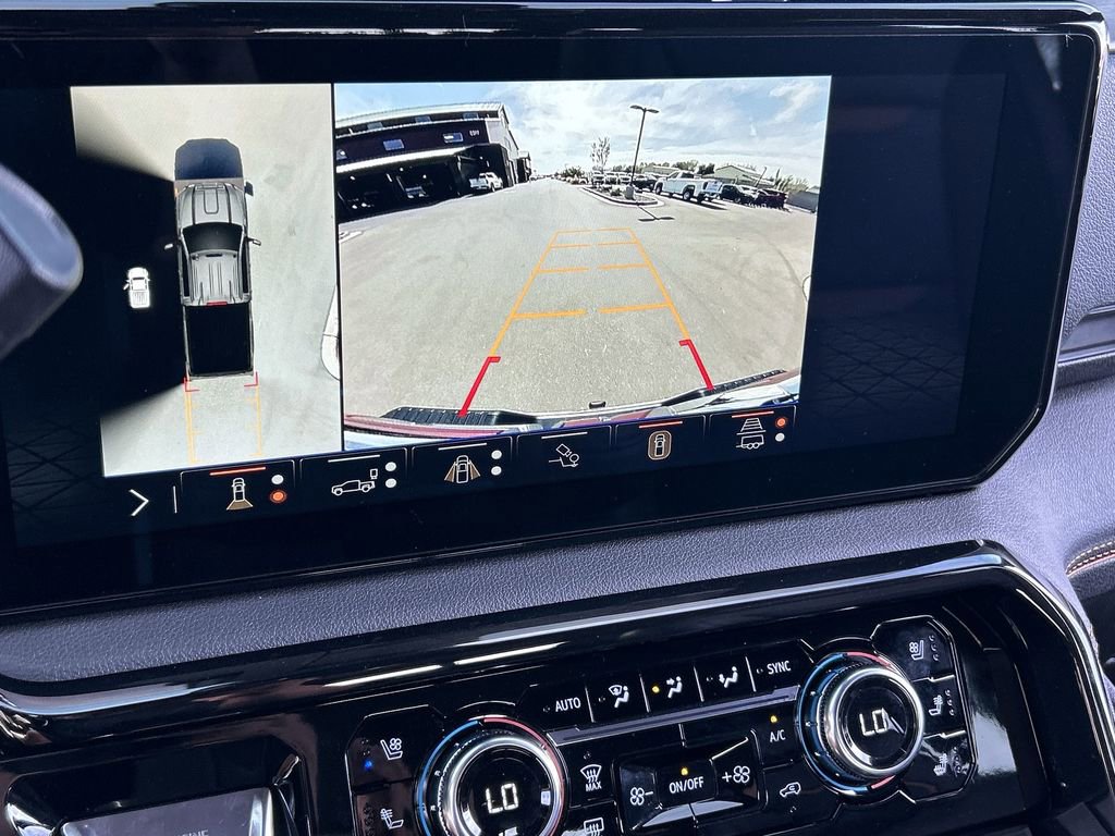 Used 2025 GMC Sierra 2500 AT4 w/ Technology Package image 15