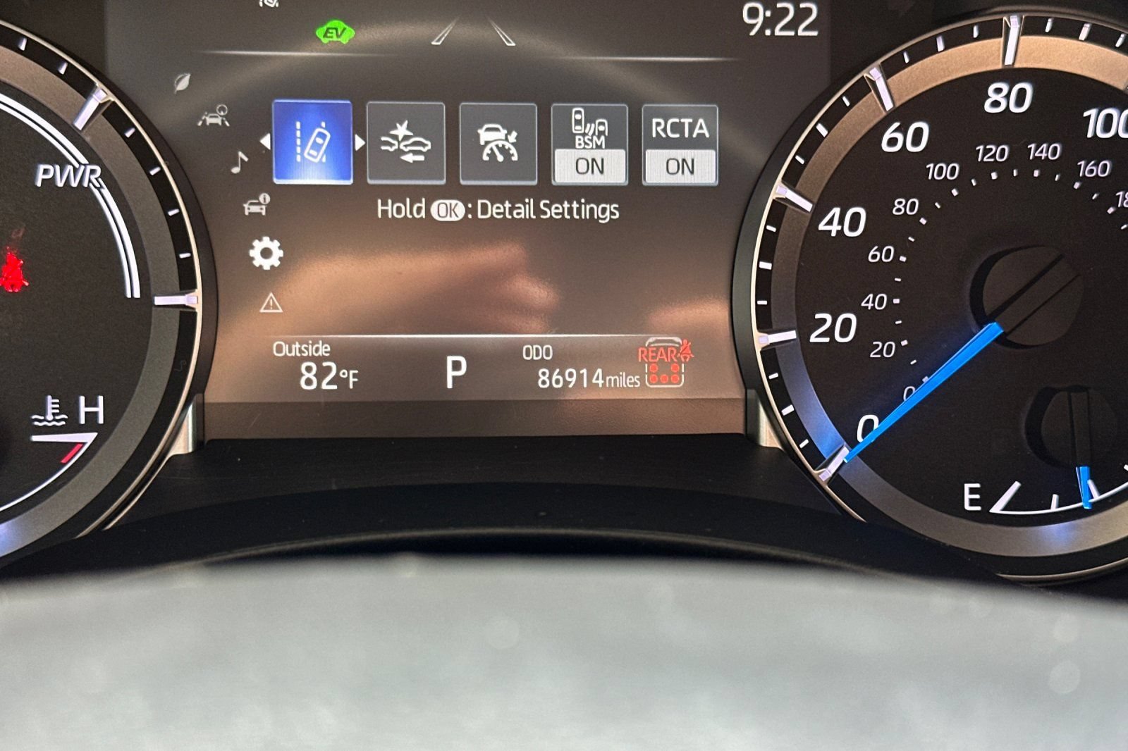 Certified 2024 Toyota Highlander XLE FWD image 32