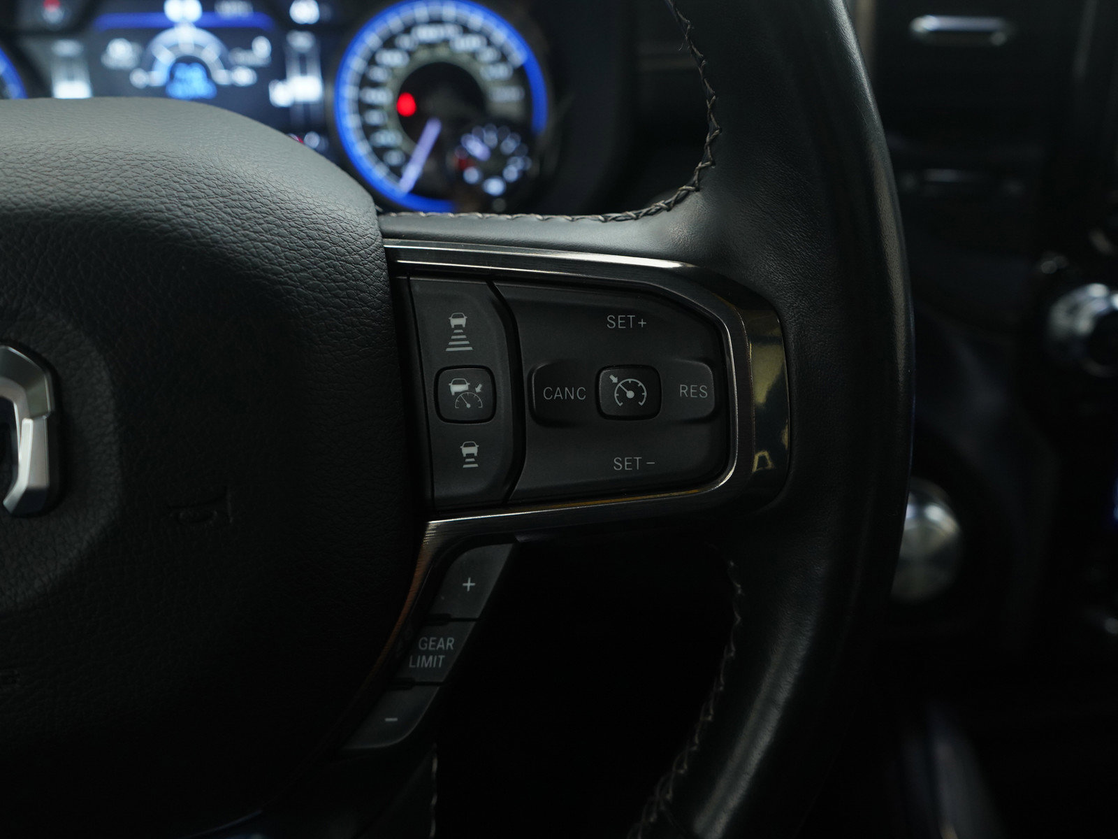 Used 2021 RAM 1500 Limited w/ Night Edition AWD/4WD image 25