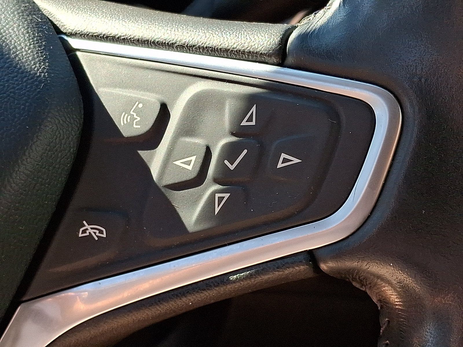 Certified 2022 Chevrolet Equinox LT AWD/4WD image 22