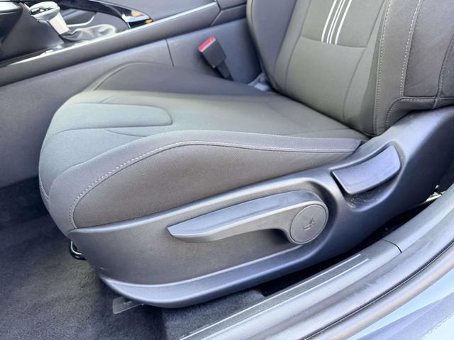 Used 2026 Hyundai Elantra SEL Sport Premium w/ Cargo Package FWD image 15