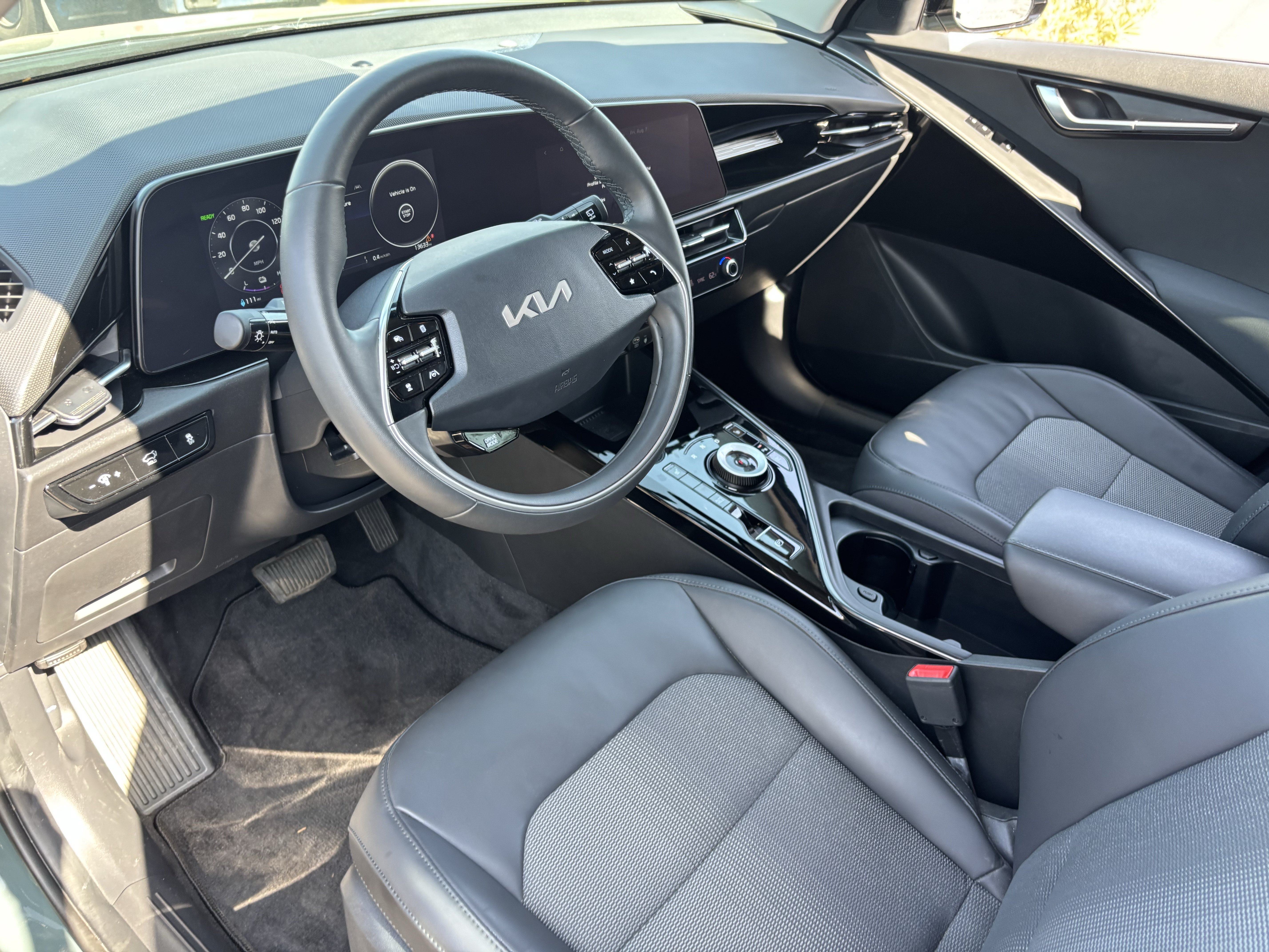 Certified 2023 Kia Niro Wind FWD image 17