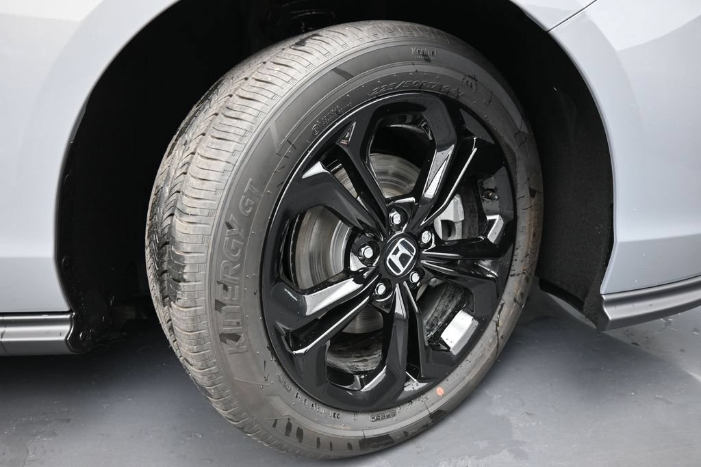 New 2025 Honda Accord SE image 36