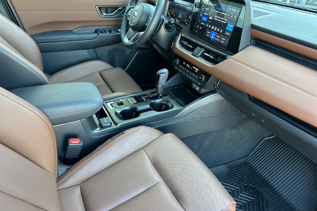 Used 2026 Subaru Outback Touring AWD/4WD image 20