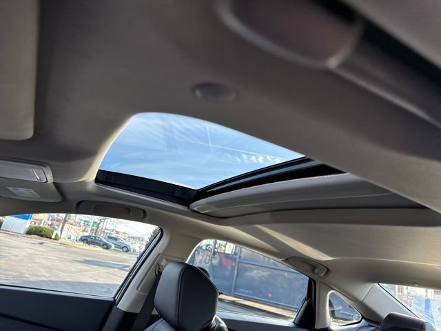 Certified 2025 Honda Accord EX-L image 17