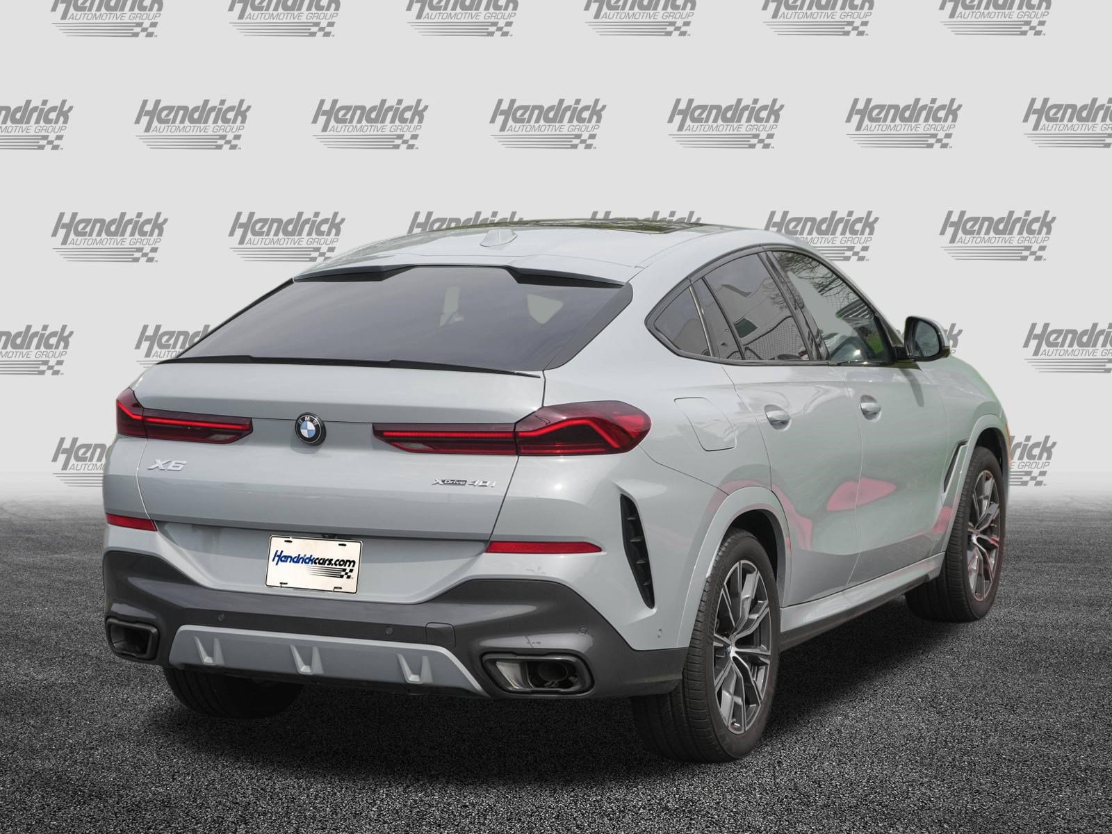 Certified 2026 BMW X6 xDrive40i w/ Climate Comfort Package AWD/4WD image 8