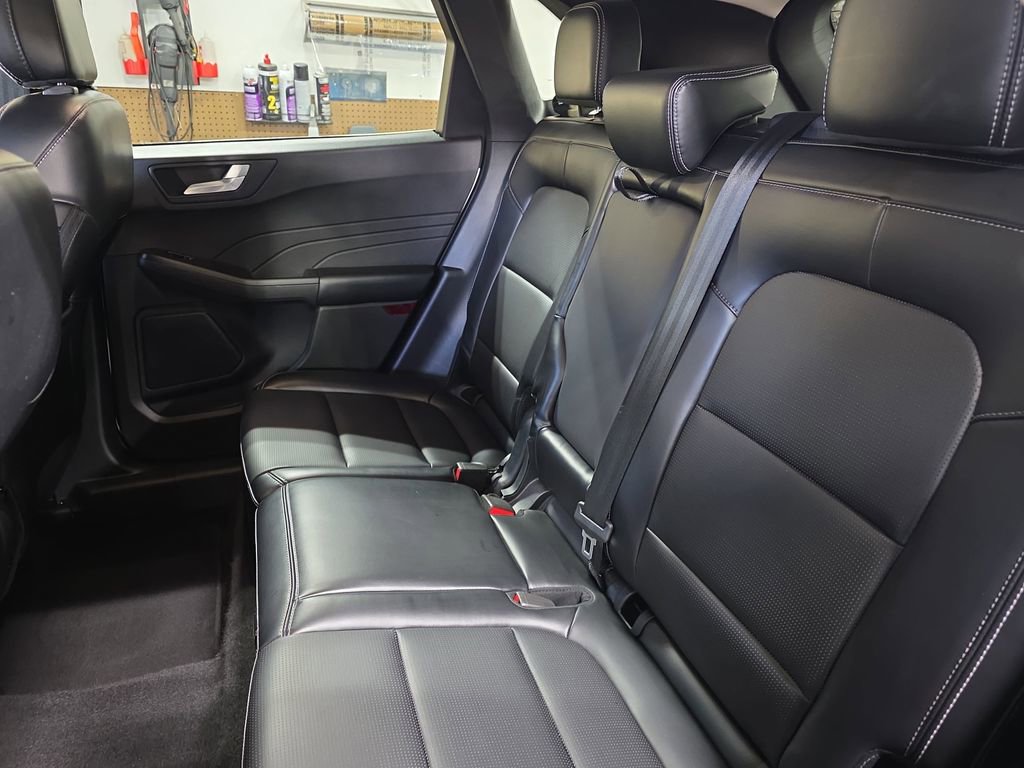 Used 2024 Ford Escape Platinum image 15