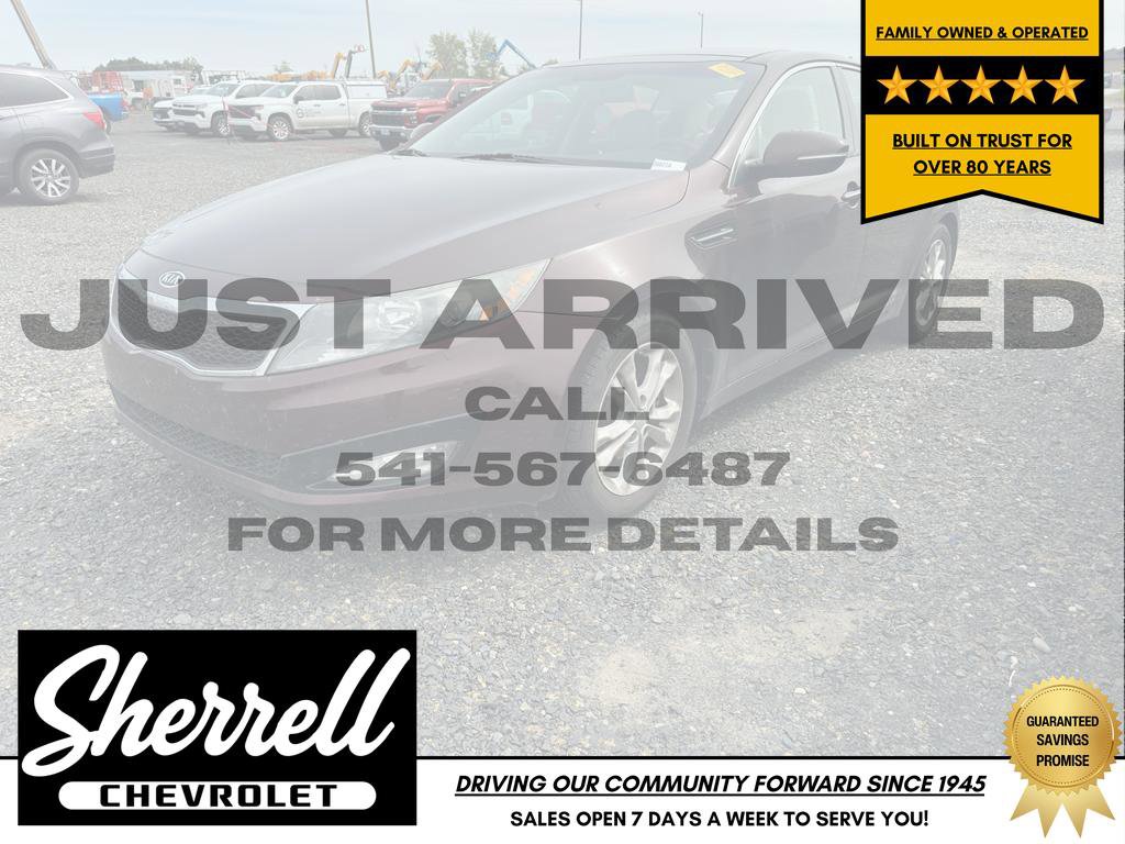 Used 2012 Kia Optima EX w/ Premium Pkg FWD image 2