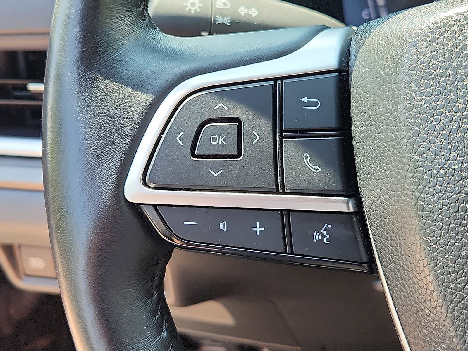 Certified 2024 Toyota Grand Highlander XLE image 22