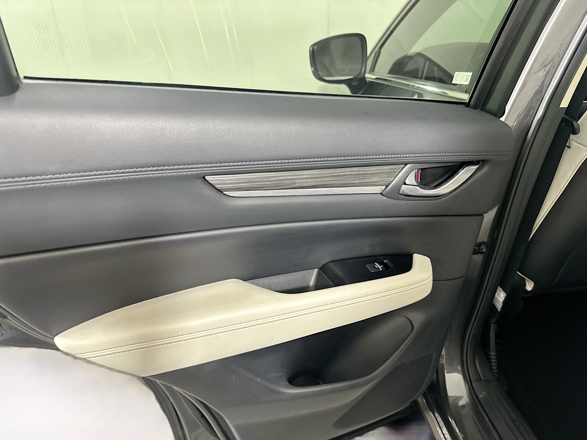 Used 2020 MAZDA CX-5 Grand Touring image 25