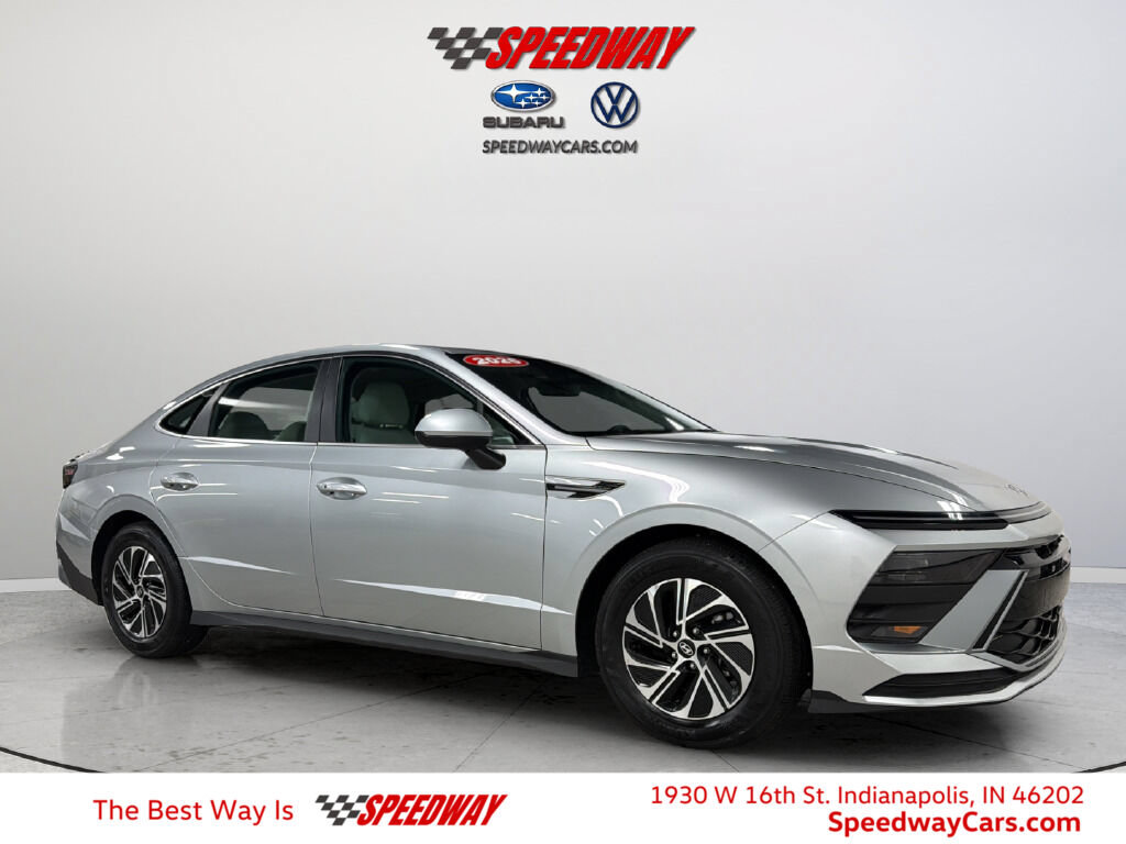 Used 2026 Hyundai Sonata Blue FWD image 1
