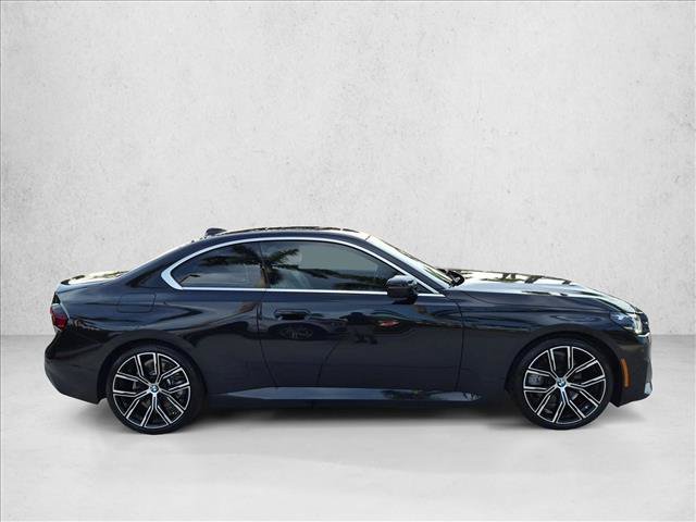Used 2022 BMW 230i Coupe w/ Convenience Package RWD image 4