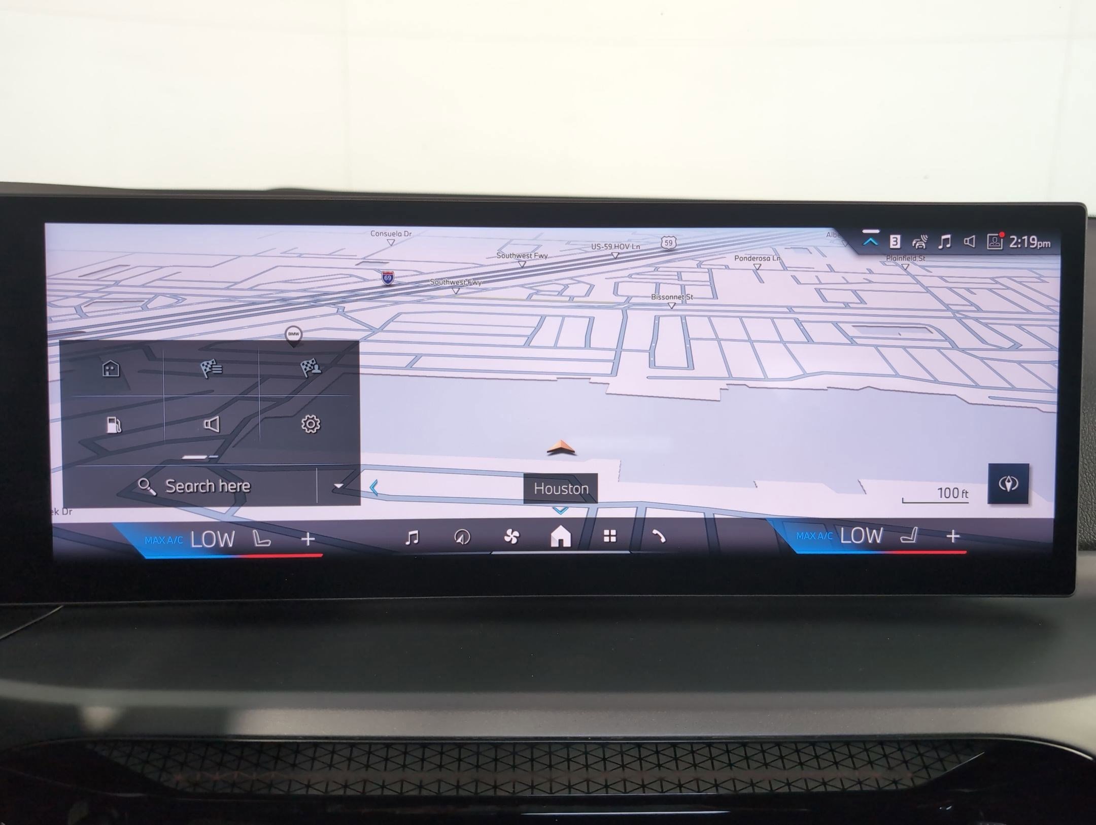 Used 2025 BMW 230i Coupe w/ Convenience Package image 26