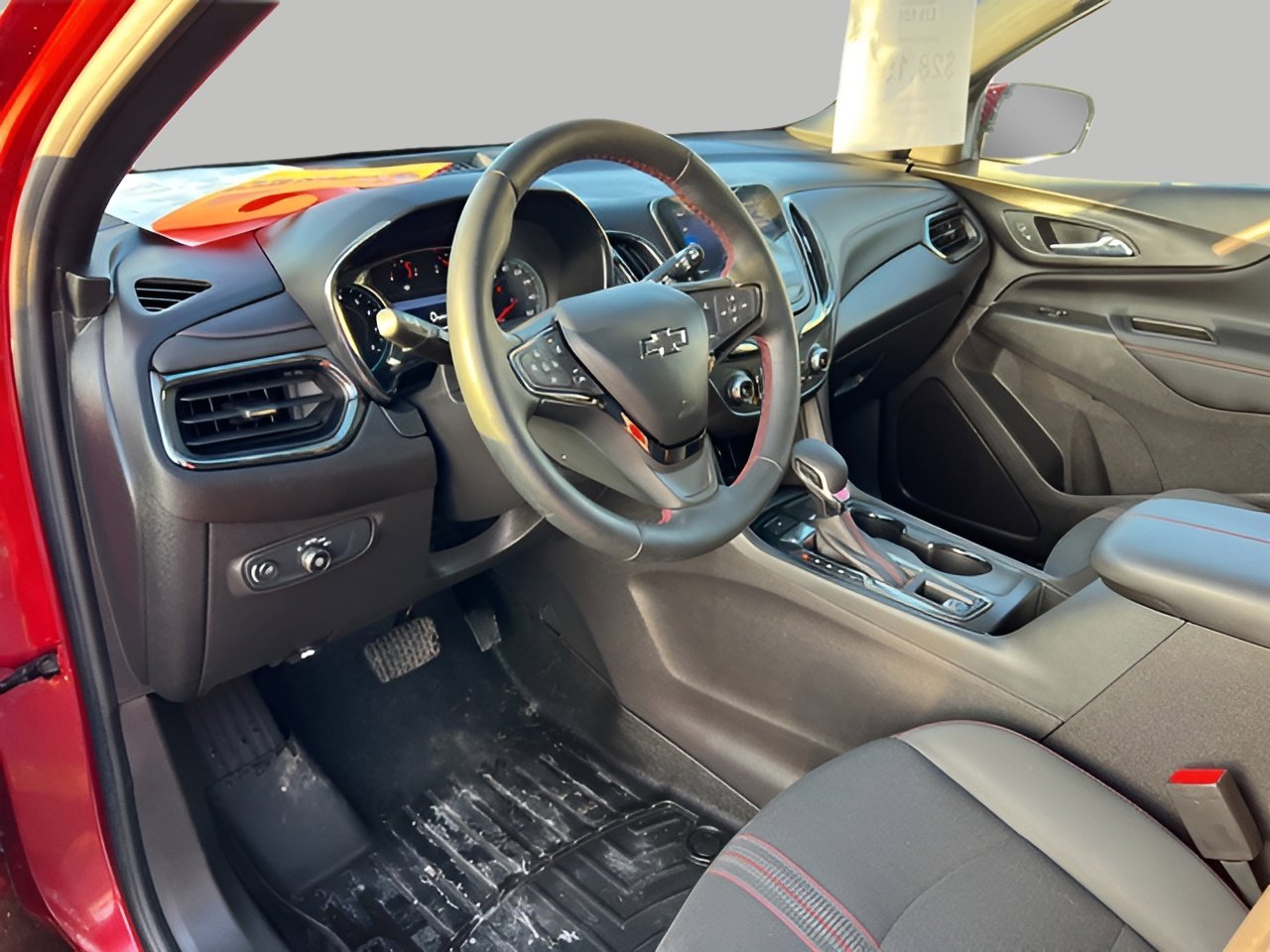 Used 2024 Chevrolet Equinox RS image 24