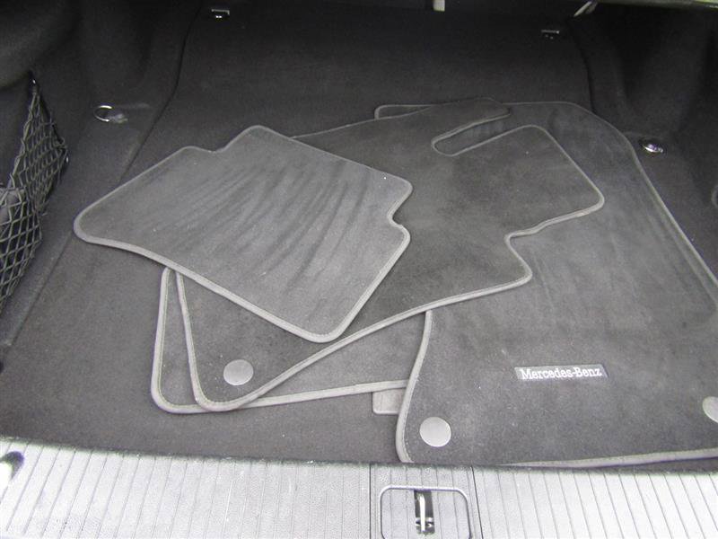 Used 2015 Mercedes-Benz E 350 Sedan w/ Premium 1 Package image 40