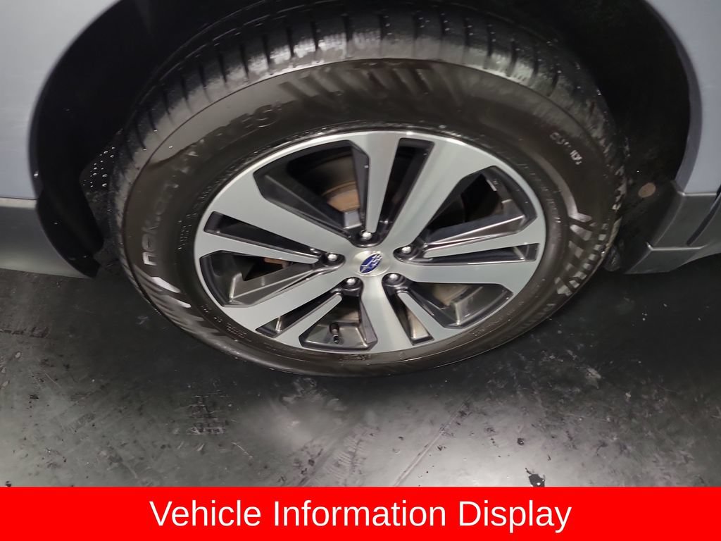 Used 2018 Subaru Outback 3.6R Limited AWD/4WD image 14