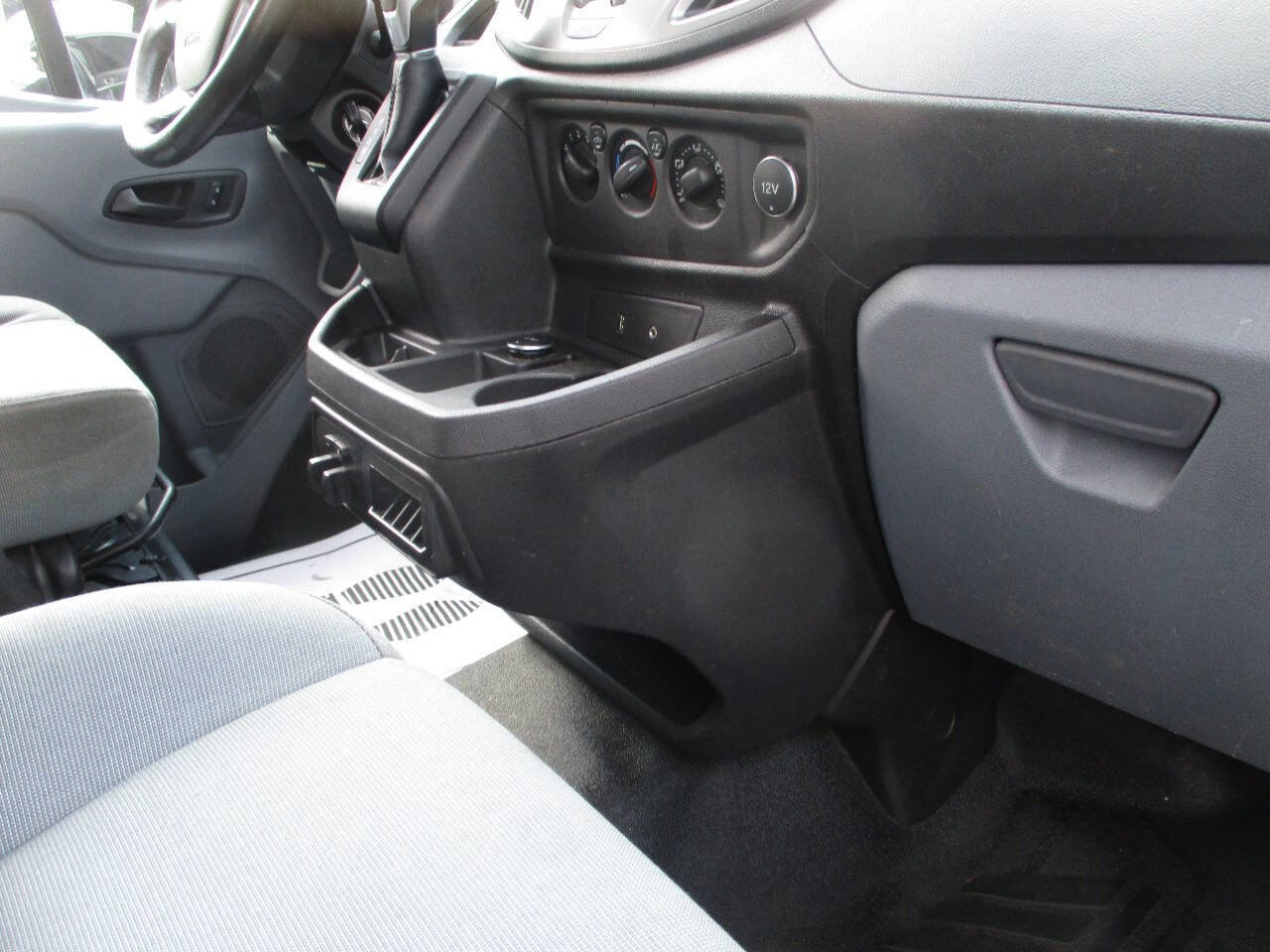 Used 2016 Ford Transit 350 XLT RWD image 13