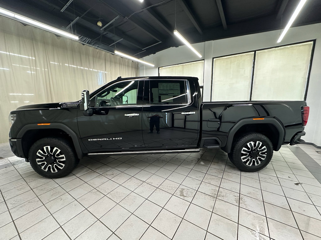 New 2026 GMC Sierra 2500 Denali Ultimate AWD/4WD image 9