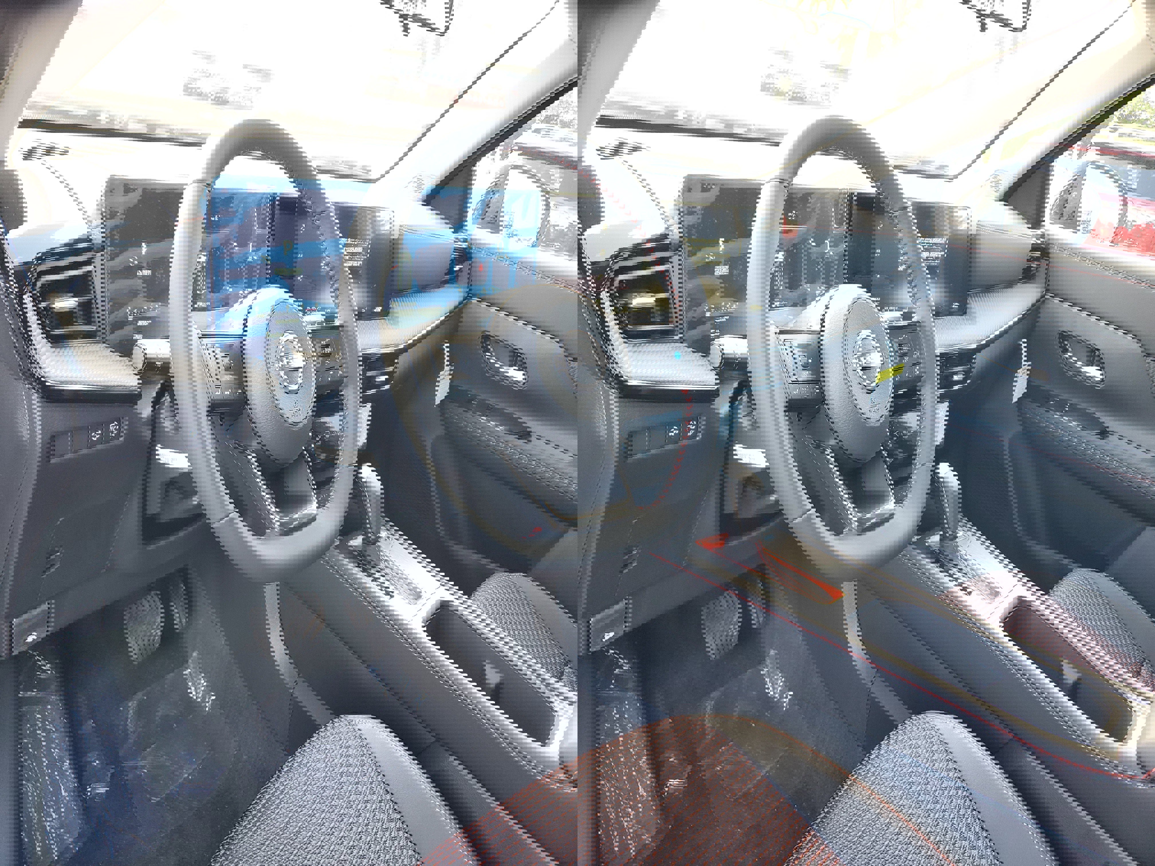 New 2026 Nissan Kicks SR image 10