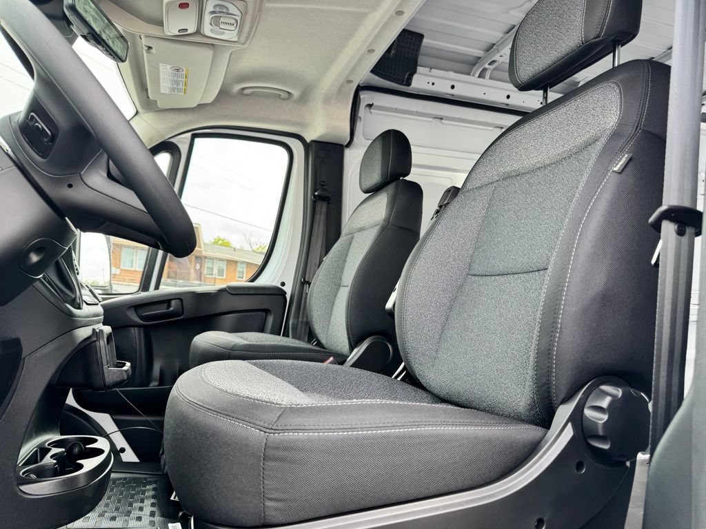 New 2026 RAM ProMaster 2500 w/ Quick Order Package 22G SLT FWD image 15