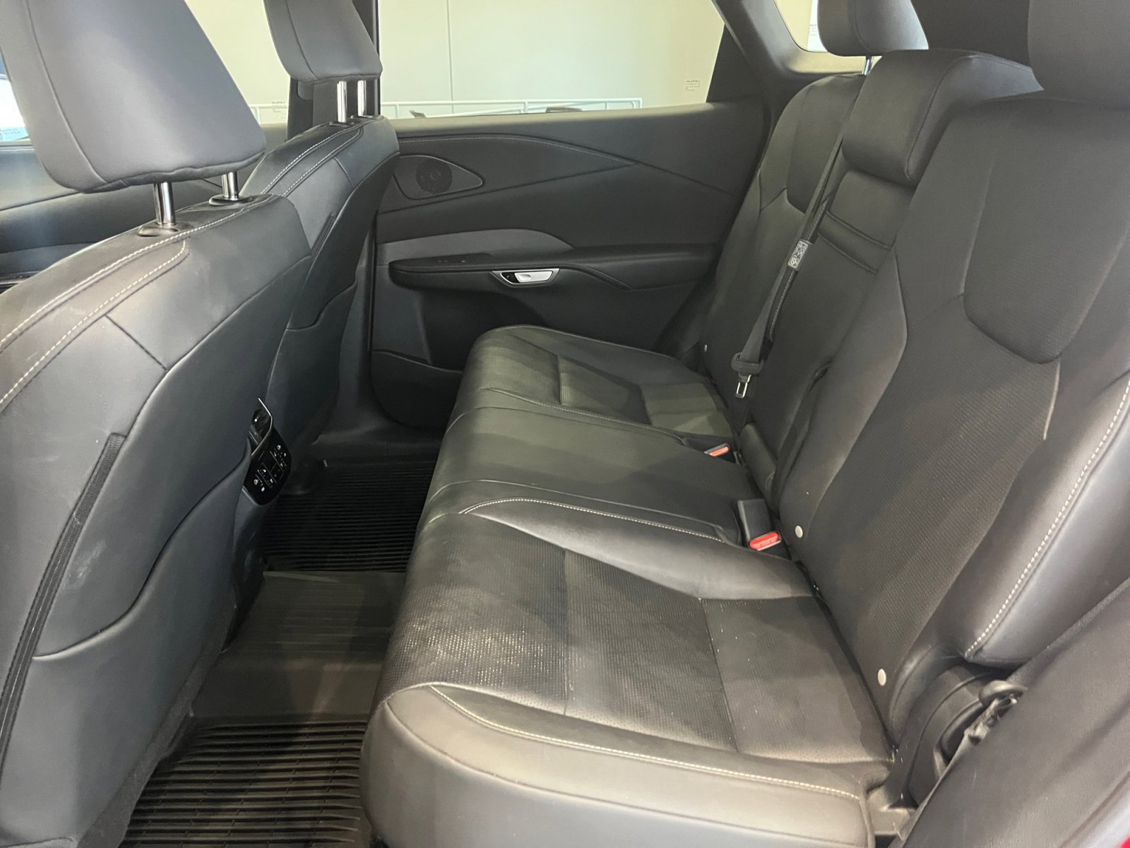 Used 2023 Lexus RX 350 Premium Plus w/ Cold Area Package image 16