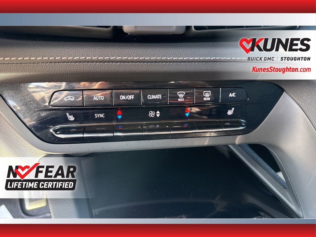 Used 2023 Buick Envision Preferred w/ Sport Touring Package AWD/4WD image 36