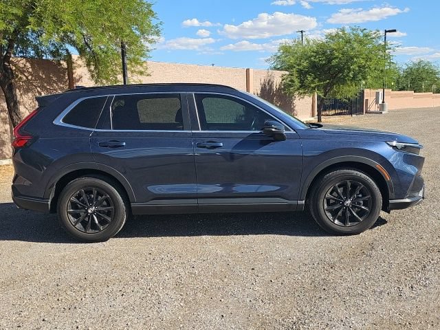 Used 2025 Honda CR-V Sport image 4