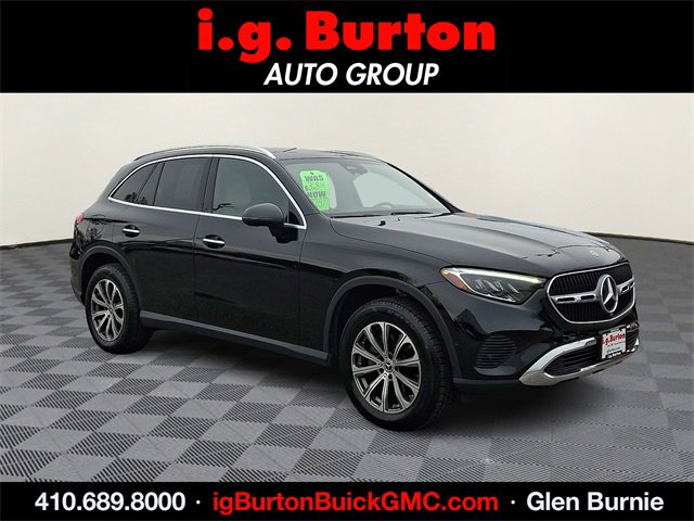 Used 2023 Mercedes-Benz GLC 300 image 1