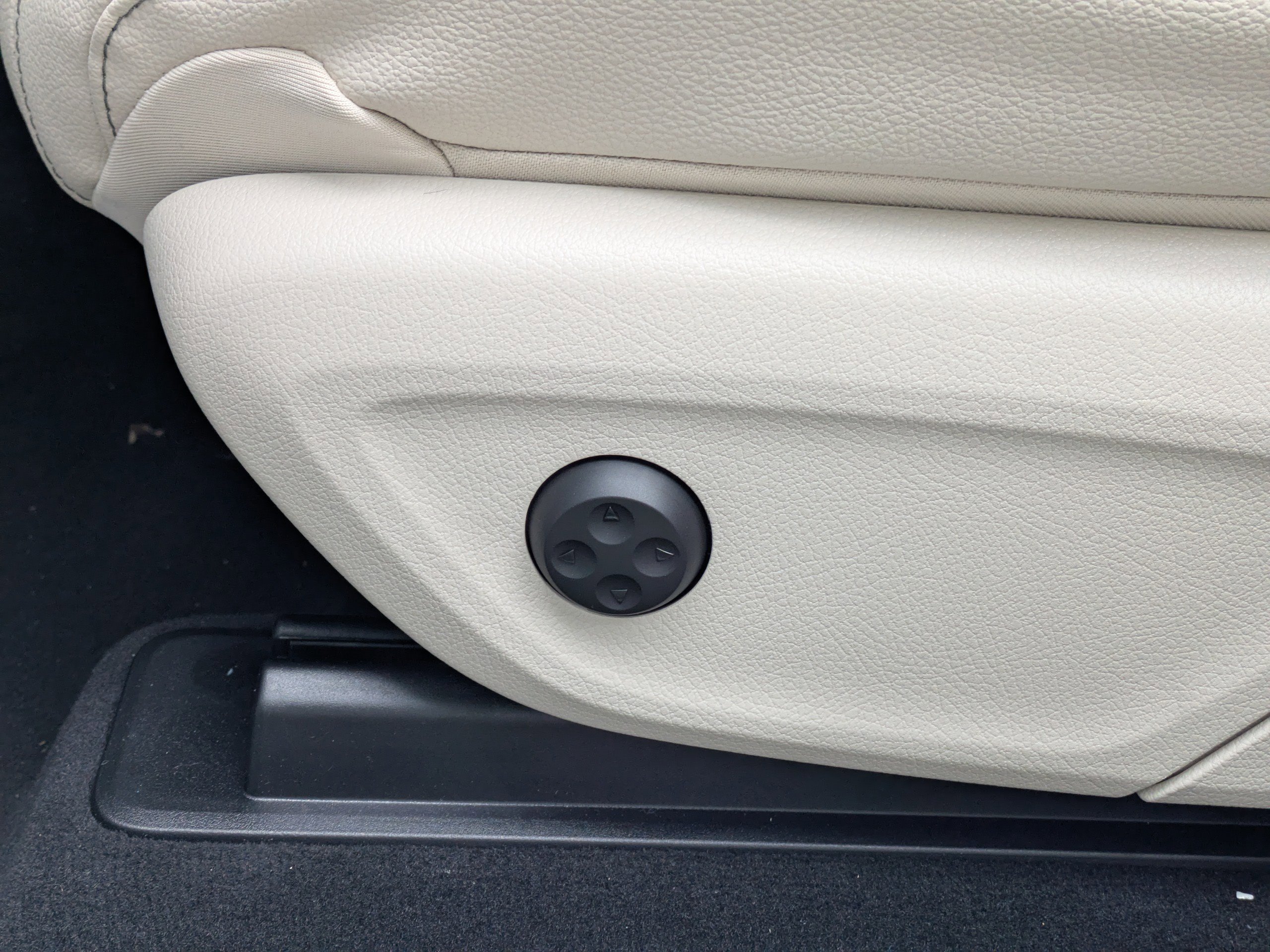 New 2026 Mercedes-Benz GLE 350 4MATIC image 28