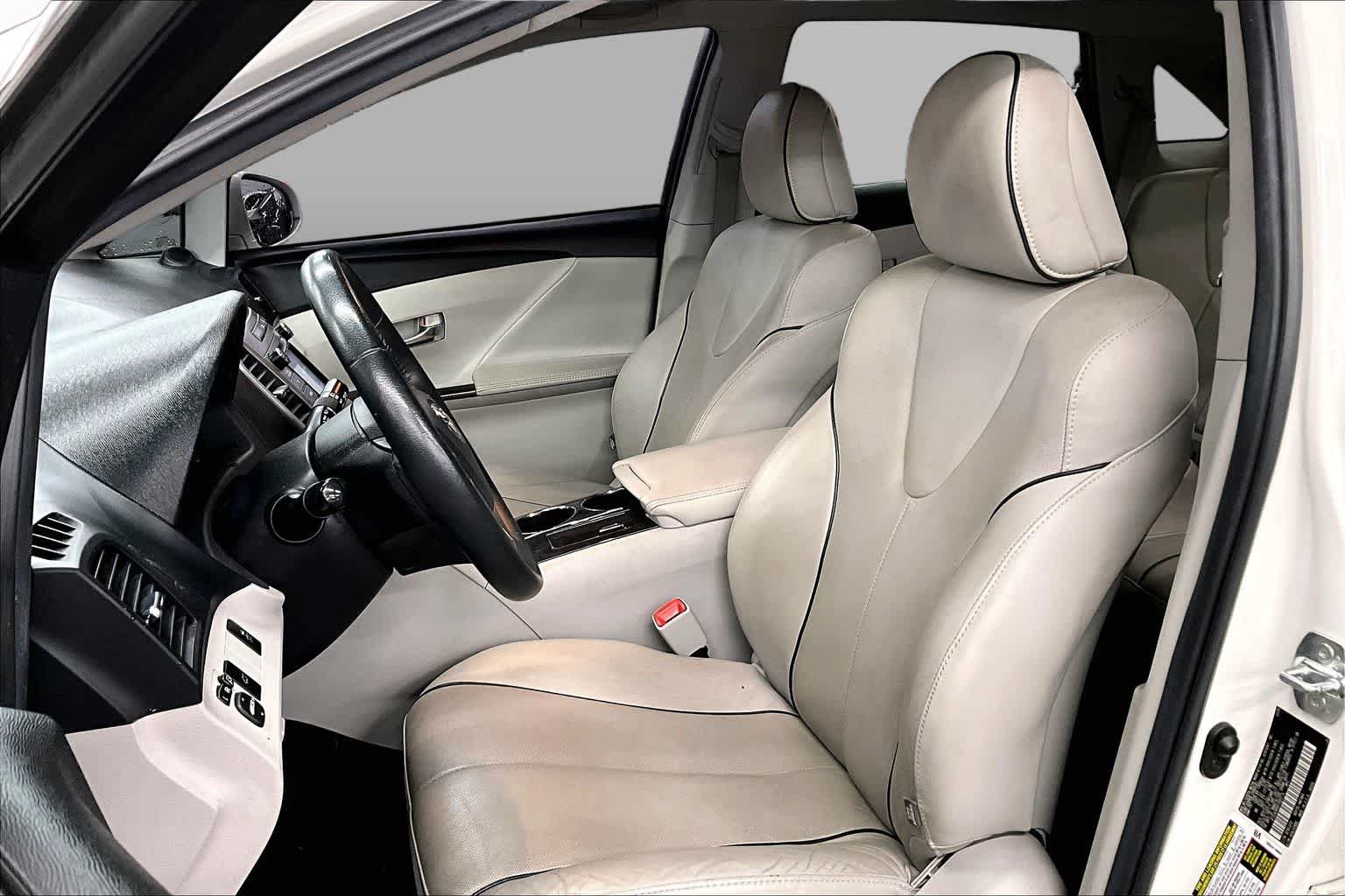 Used 2015 Toyota Venza XLE w/ XLE Premium Package FWD image 8
