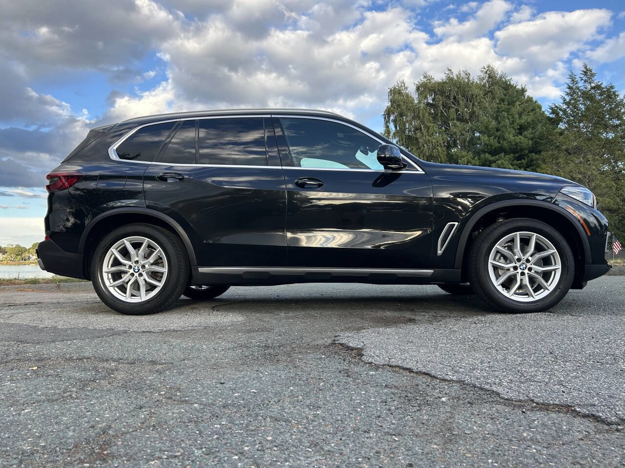 Used 2021 BMW X5 xDrive40i image 5
