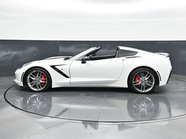 Used 2017 Chevrolet Corvette Stingray Coupe RWD image 4