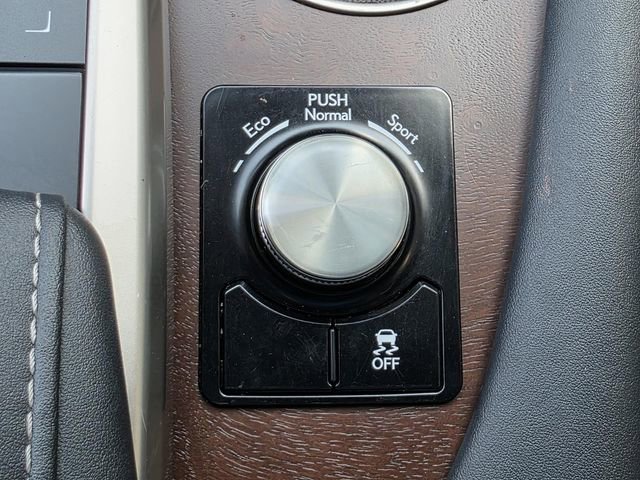 Used 2020 Lexus RX 350L FWD w/ Premium Package image 29