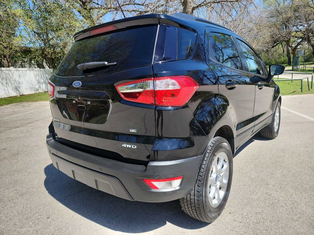 Used 2020 Ford EcoSport SE image 9