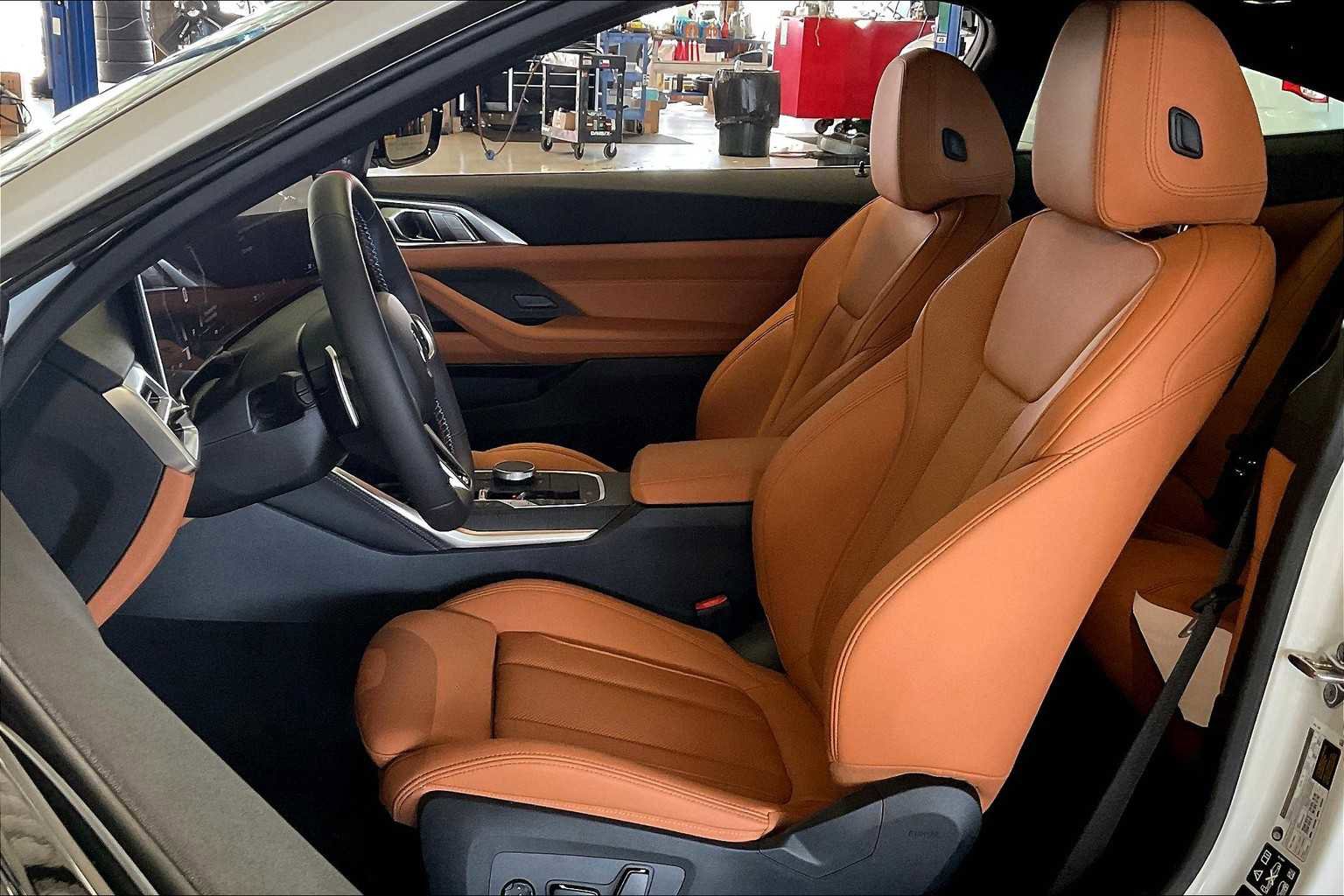 New 2026 BMW 440i xDrive Coupe w/ Premium Package image 9