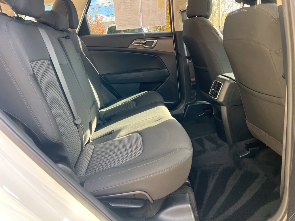 Certified 2023 Kia Sportage LX image 22