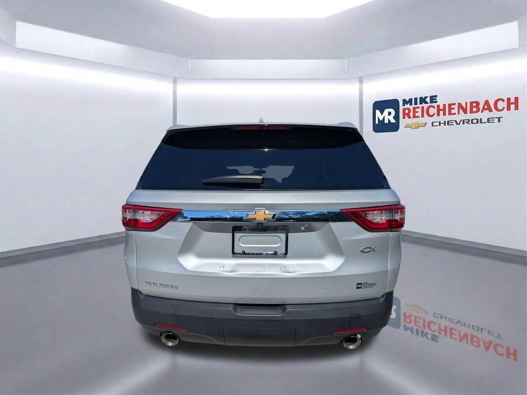 Used 2020 Chevrolet Traverse LS FWD image 5