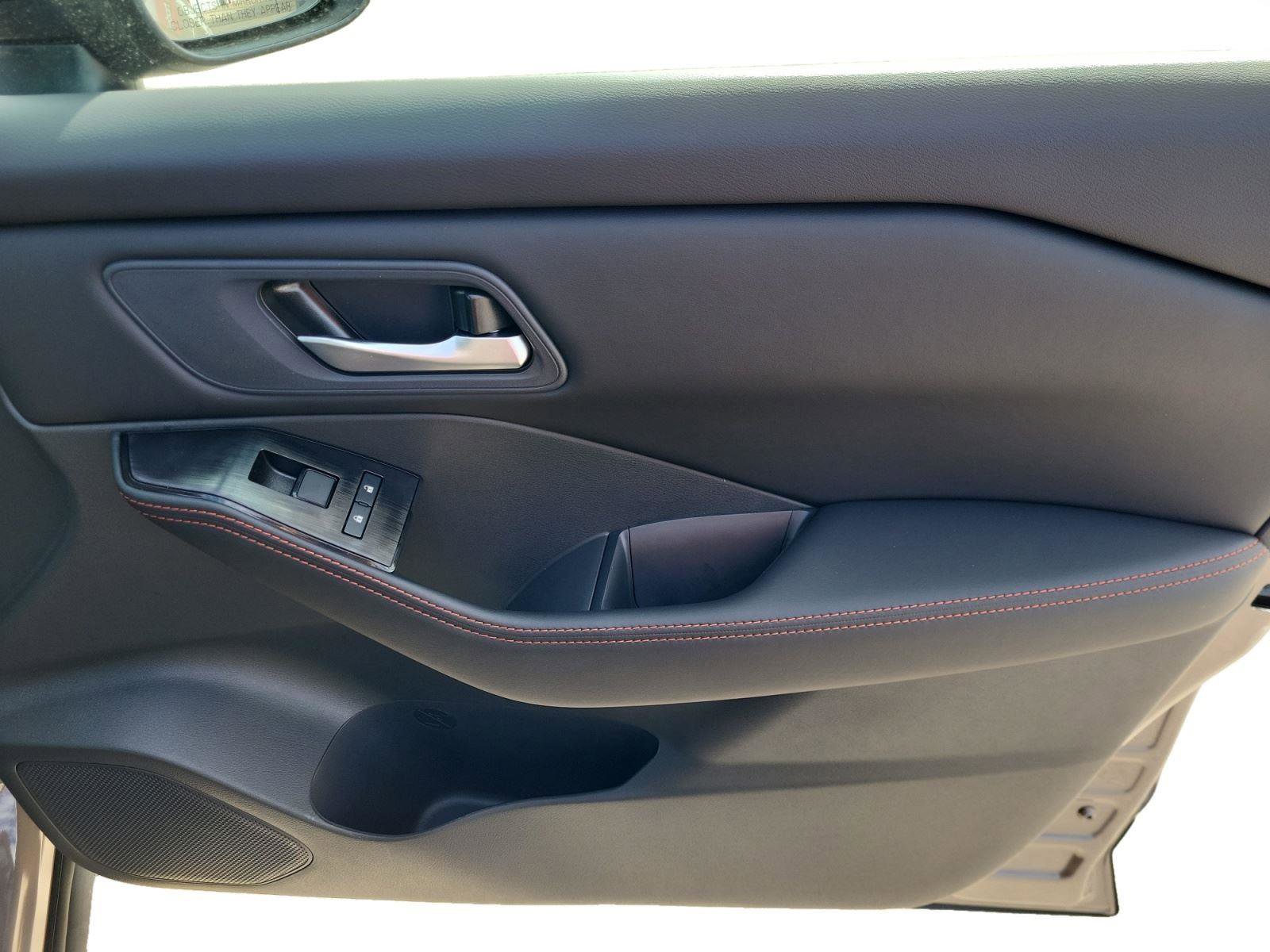 New 2026 Nissan Rogue Rock Creek image 26