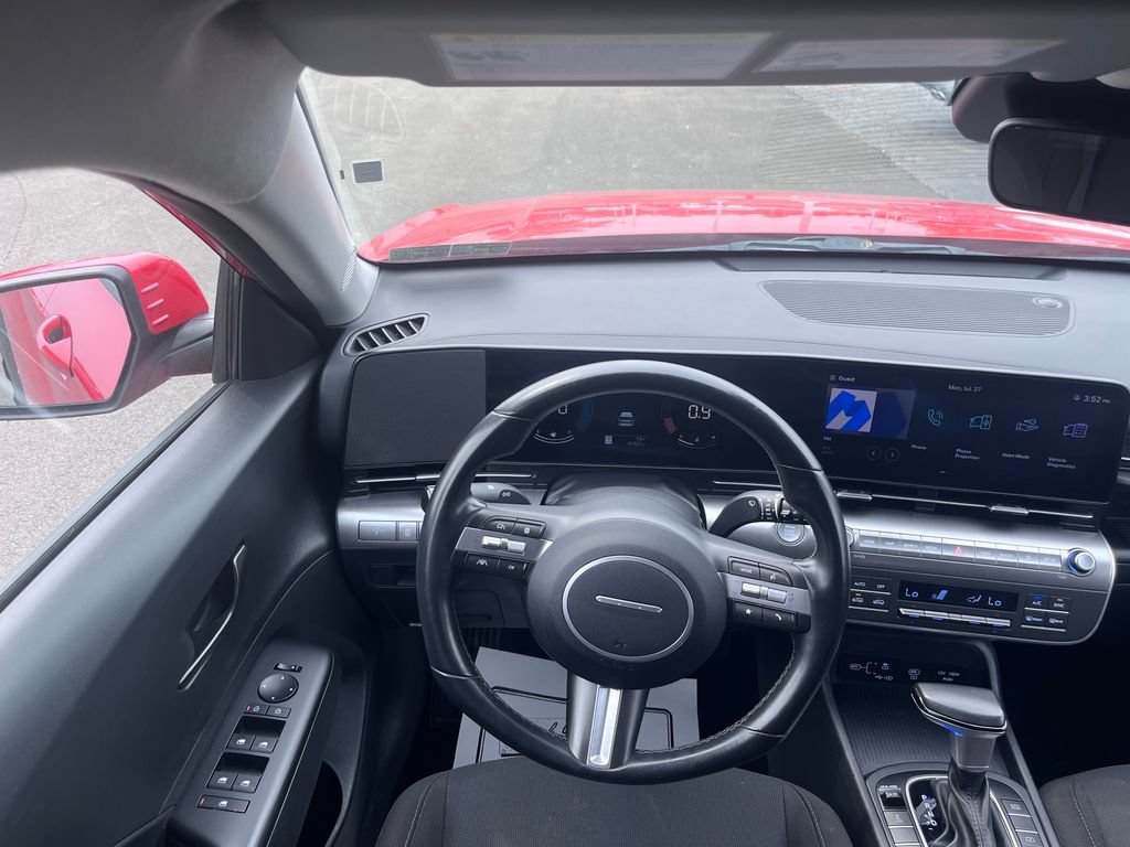 Used 2024 Hyundai Kona SEL AWD/4WD image 20