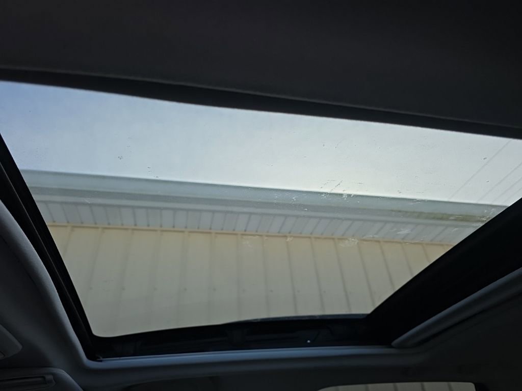 Used 2015 Subaru Forester 2.5i Limited image 3