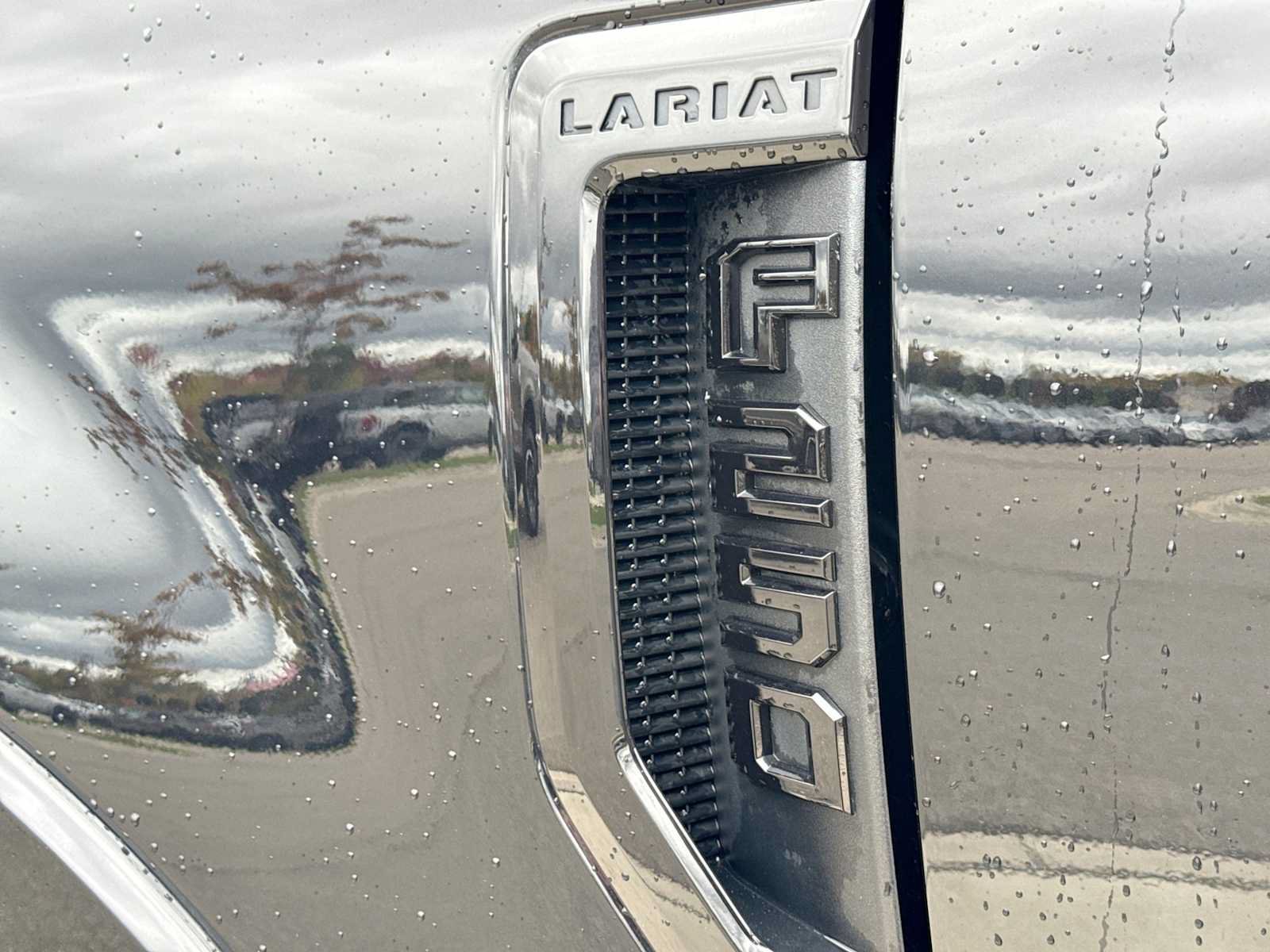 Used 2020 Ford F250 Lariat w/ Tremor Off-Road Package AWD/4WD image 10