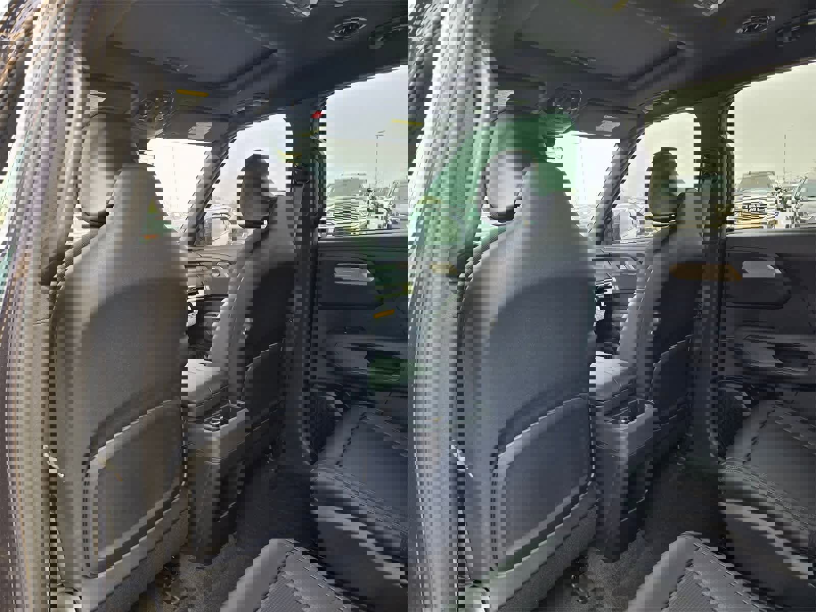 New 2027 Kia Telluride S image 16