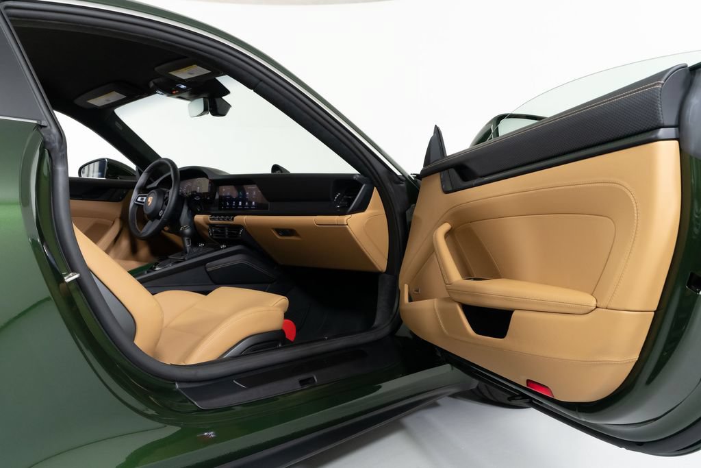 Used 2026 Porsche 911 GT3 RWD image 30