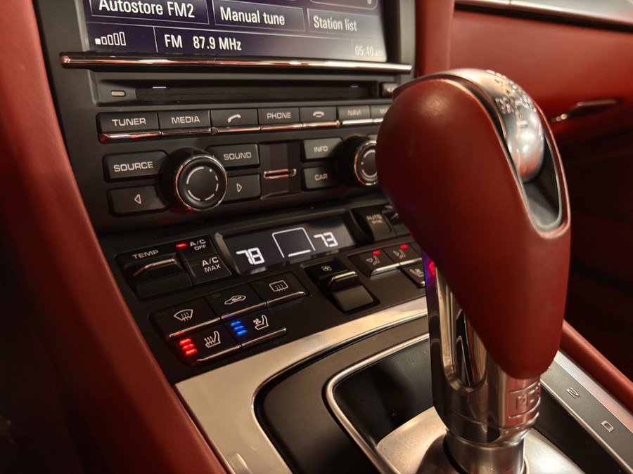 Used 2014 Porsche 911 Carrera 4S image 30