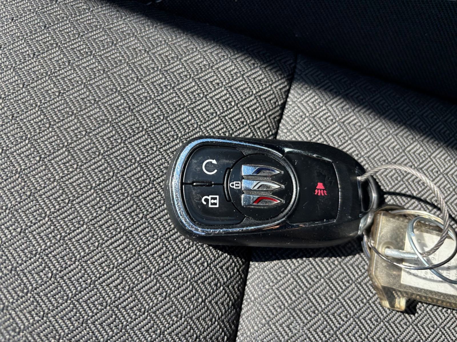 Used 2025 Buick Encore GX Preferred FWD image 21