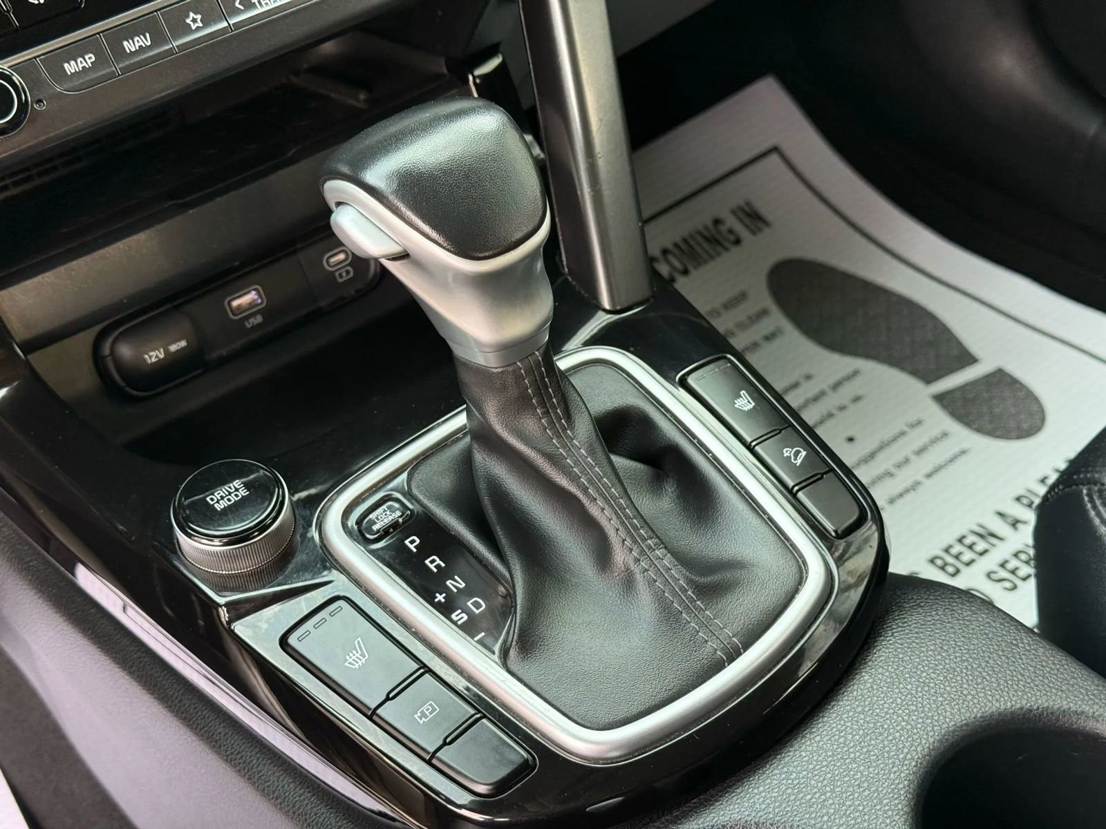 Used 2024 Kia Seltos EX image 22