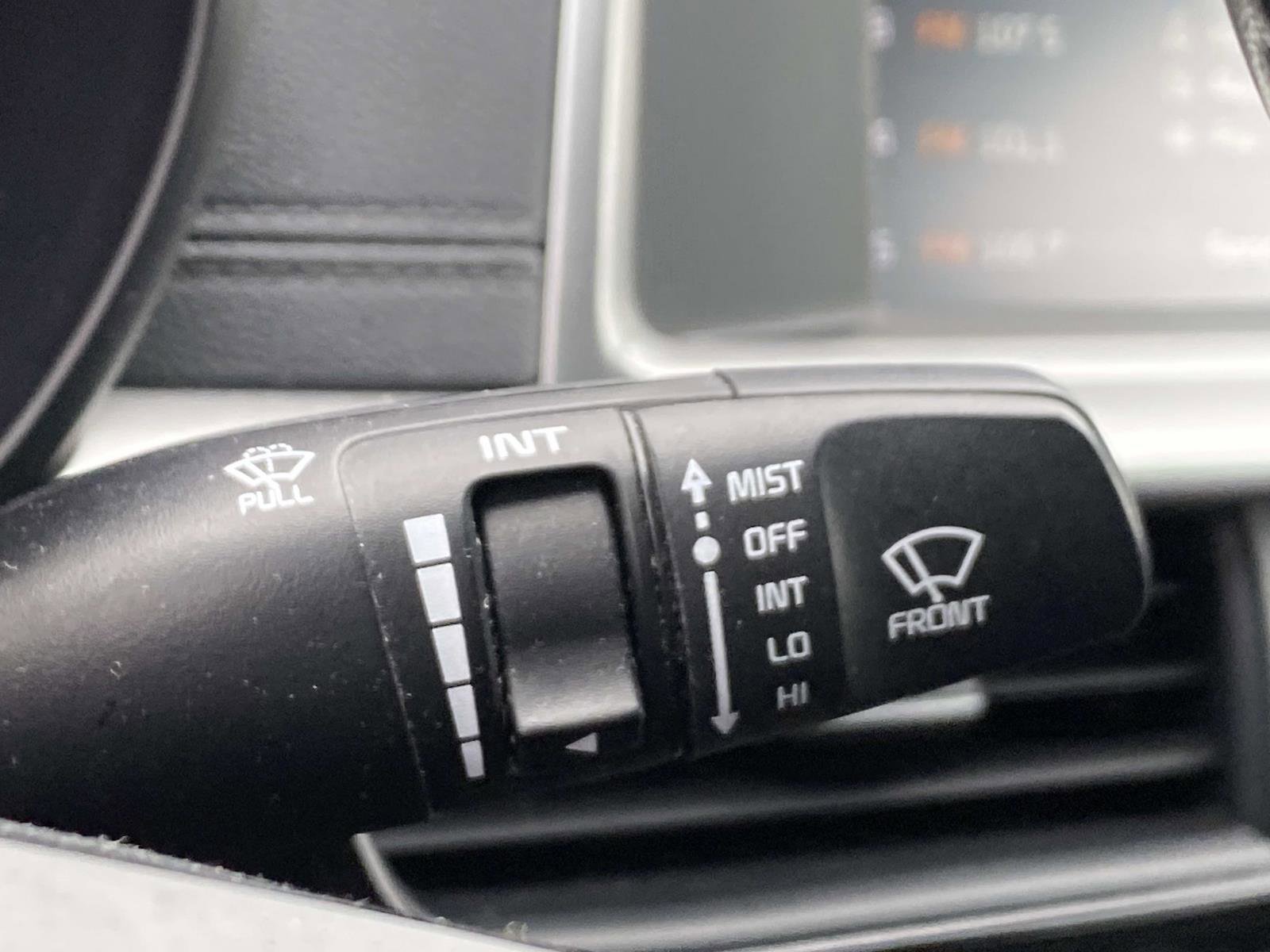 Used 2019 Kia Optima EX image 19