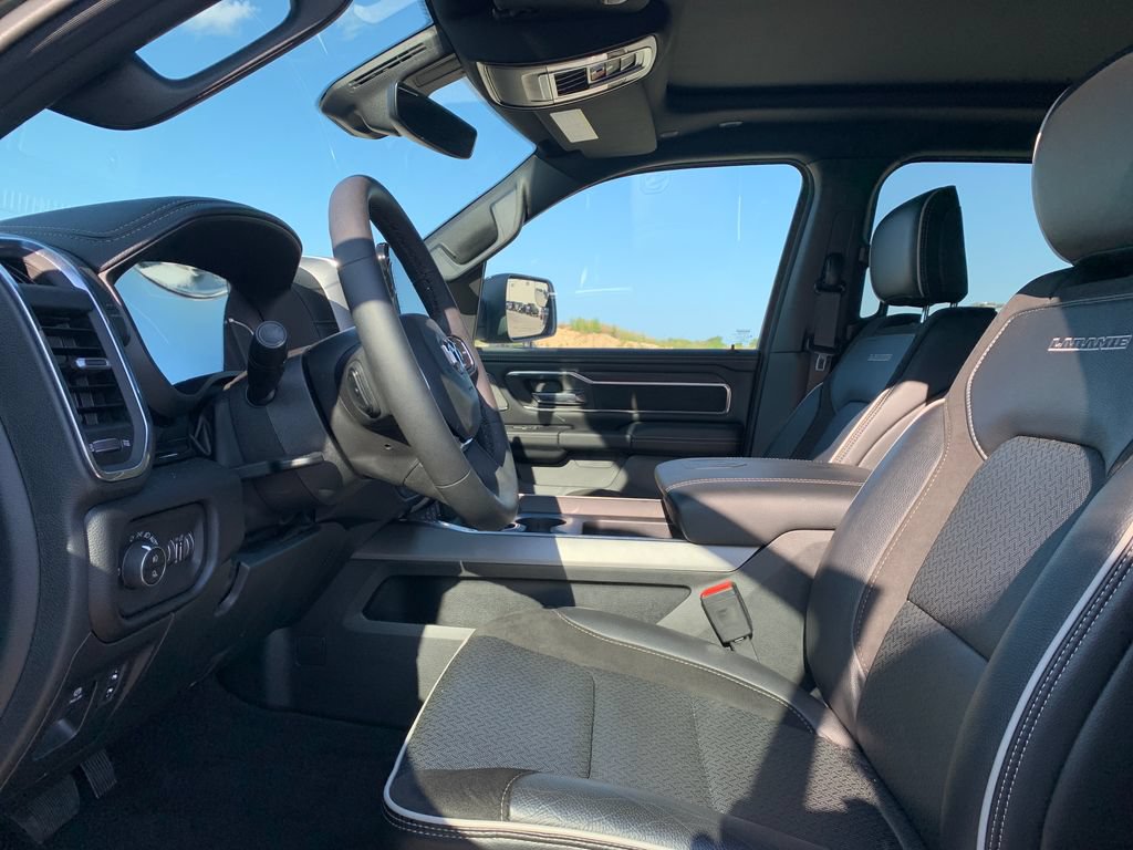 Used 2026 RAM 1500 Laramie w/ Night Edition AWD/4WD image 15