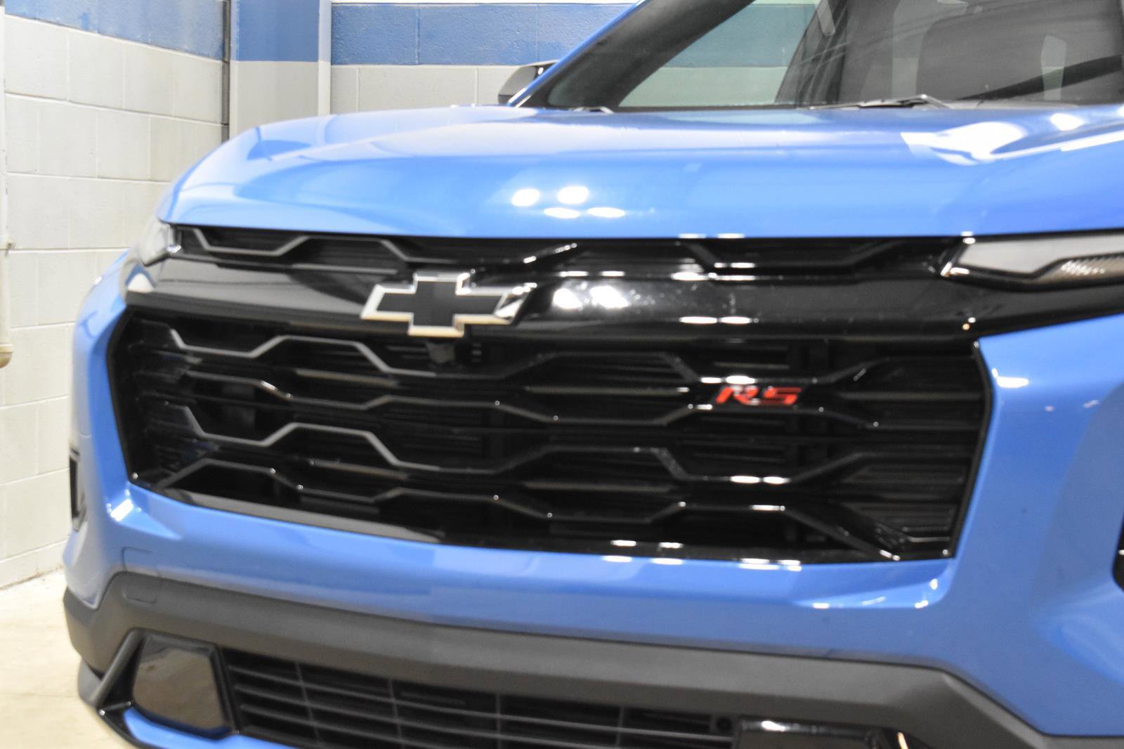 Used 2025 Chevrolet Equinox RS image 32