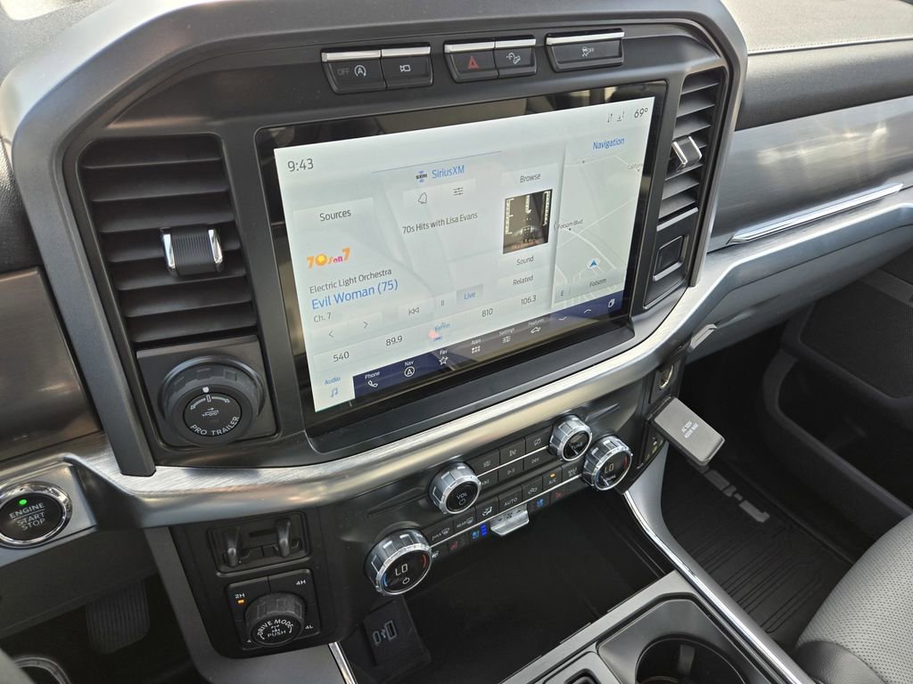 Used 2021 Ford F150 Lariat w/ Equipment Group 502A High AWD/4WD image 19
